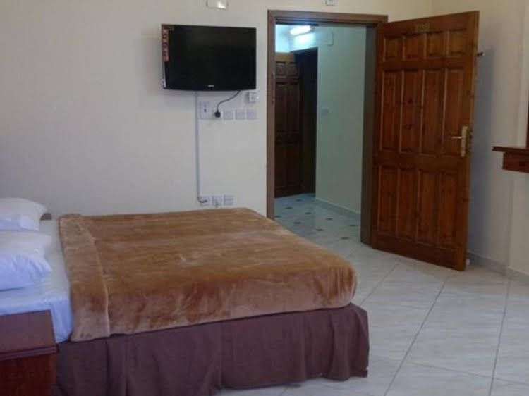 Dorrat Al Salheen Apartments 10