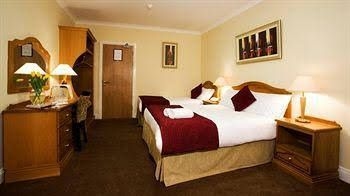 The Farmers Kitchen Hotel3