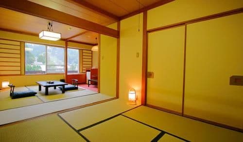 Japanese-Style Twin Room