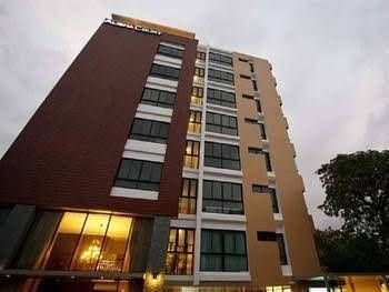 Alisha Court Hotel & Residence4