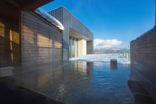 Penthouse with Mt. Yotei View