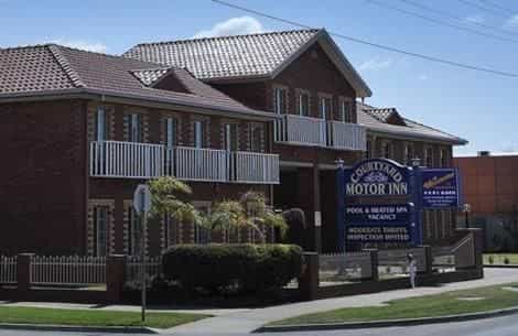 Courtyard Motor Inn