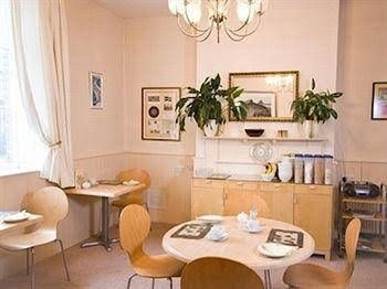 Pinfold Guest House3