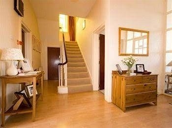 Pinfold Guest House1