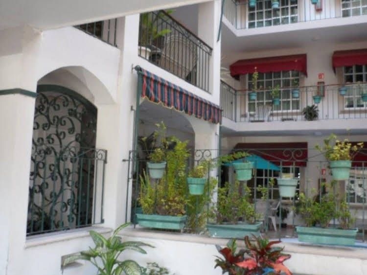 Boca Inn Suites & Hotel2