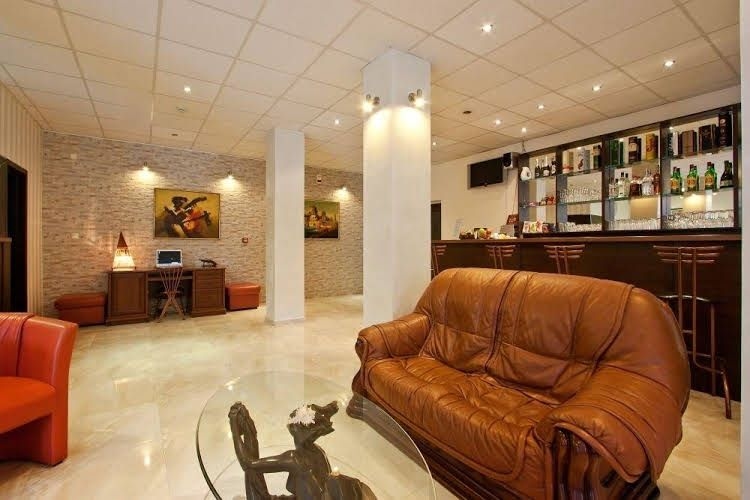Hotel Cheap1