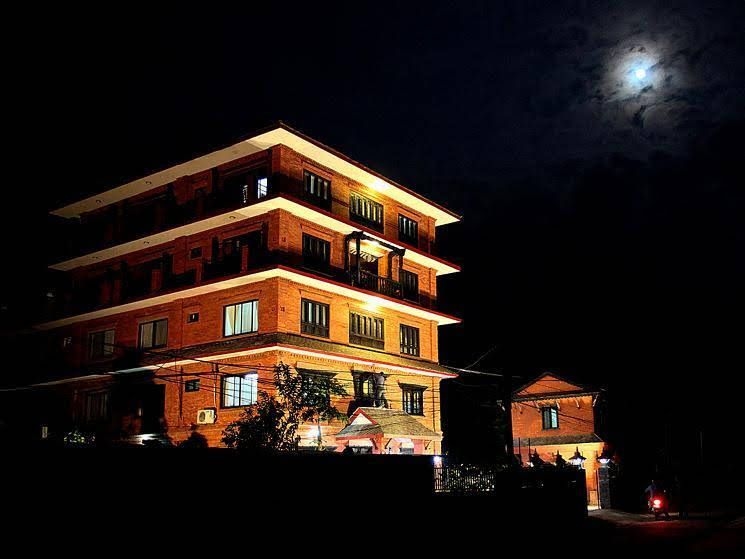 Sampada Inn0