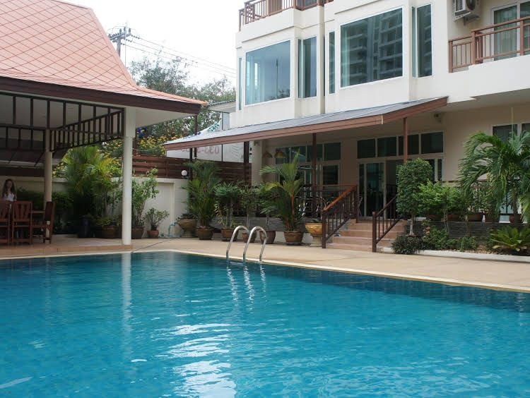 Emerald Palace - Serviced Apartment3