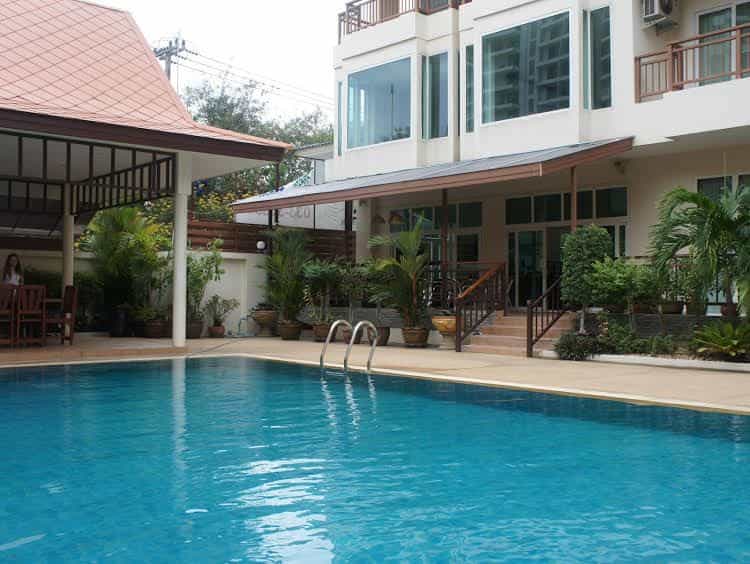 Emerald Palace - Serviced Apartment Emerald Palace - Serviced Apartment