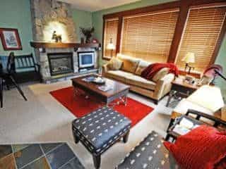 Stone Bridge Lodge