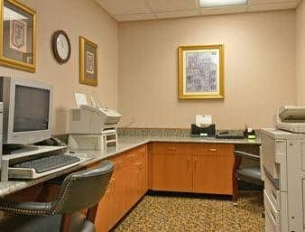 La Quinta Inn & Suites Clarksville La Quinta Inn & Suites Clarksville