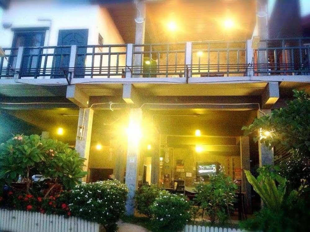 ต้นโขง เกสต์เฮาส์ แอนด์ เรสเทอรองต์ (Tonkong Guesthouse & Restaurant)0