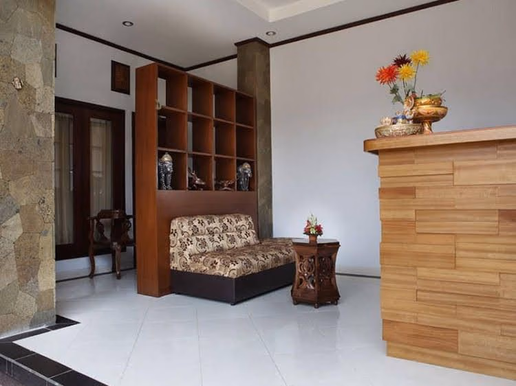 Puri Jayaraja Guest House1