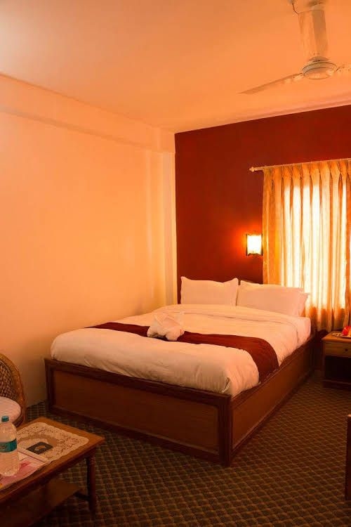 Hotel River Park2