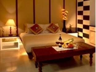 Regal Hotel2