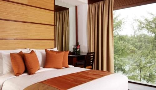 Three-Bedroom Residence