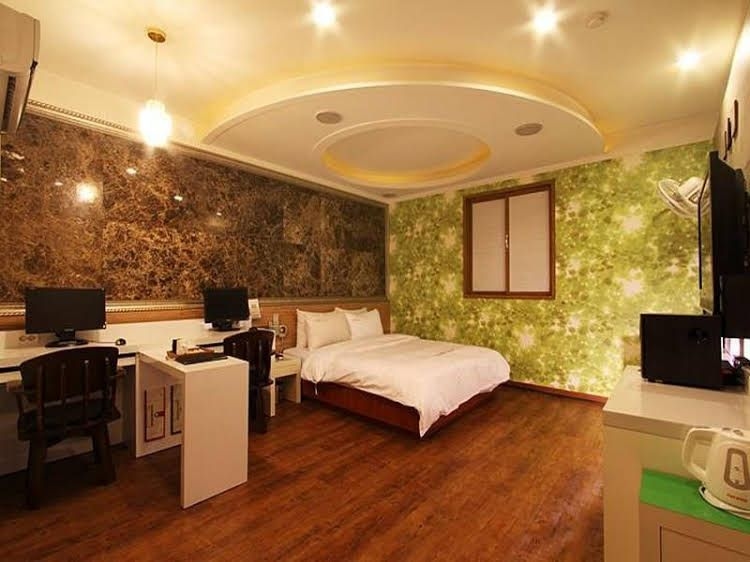 Hotel Lavender3