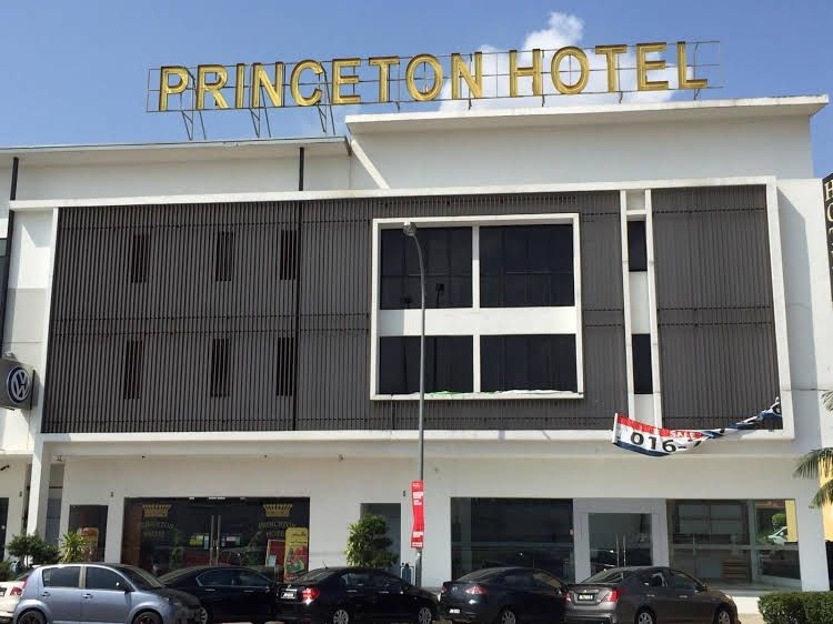 Princeton Hotel4