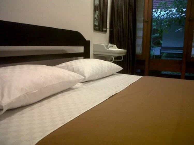 Krowi inn Krowi inn