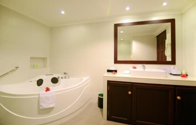 Room HONEYMOON