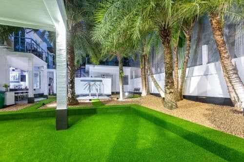 7-Bedroom Villa