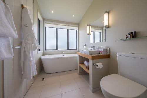Deluxe King or Twin Room with Ocean View