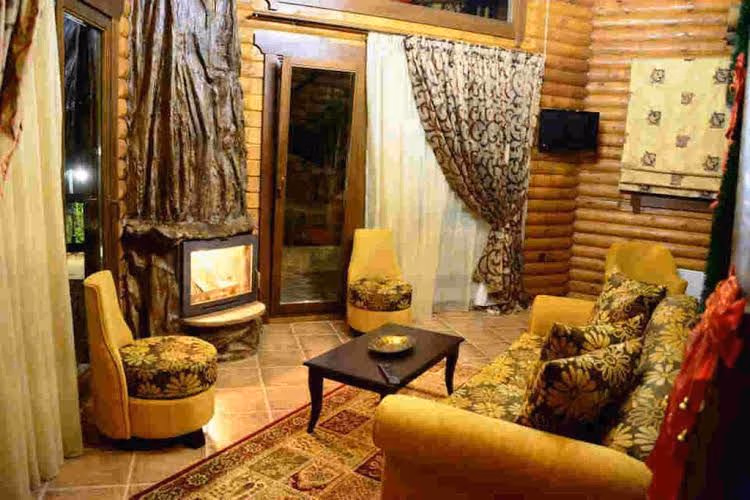 Natura Chalets0