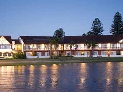 Clan Lakeside Lodge Clan Lakeside Lodge