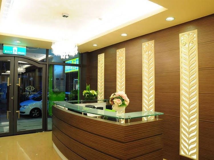 Garden hotel1
