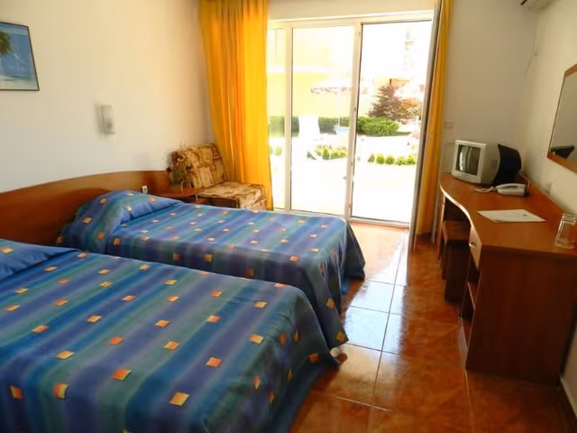 APARTMENT ONE BEDROOM