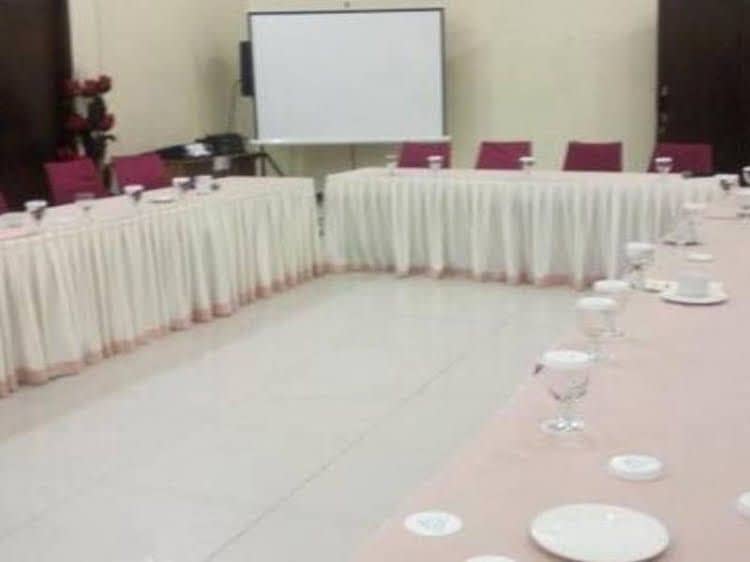 Hotel Agraha Andalas Hotel Agraha Andalas