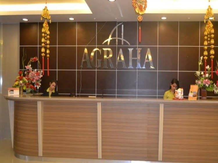 Hotel Agraha Andalas2