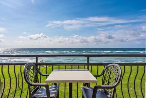 Standard One-Bedroom Apartment with Ocean View - Top Floor