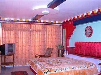 Hotel Seven Seventeen0