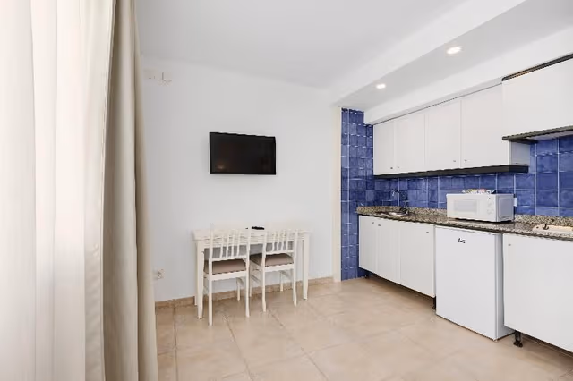 APARTMENT CAPACITY 4