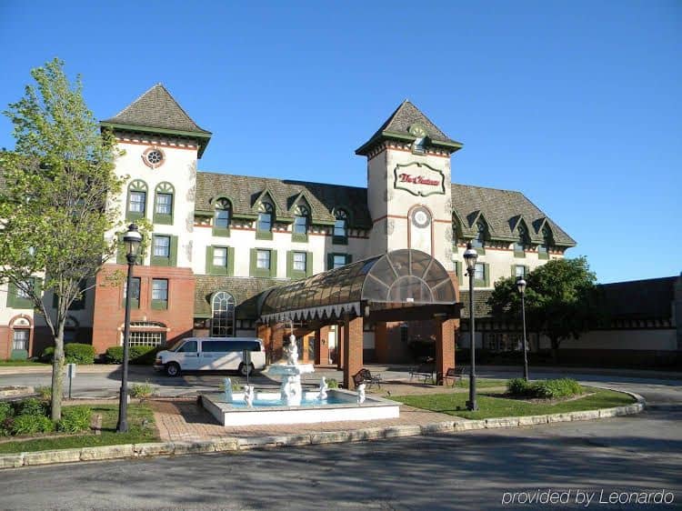 The Chateau Bloomington Hotel and Conference Center The Chateau Bloomington Hotel and Conference Center