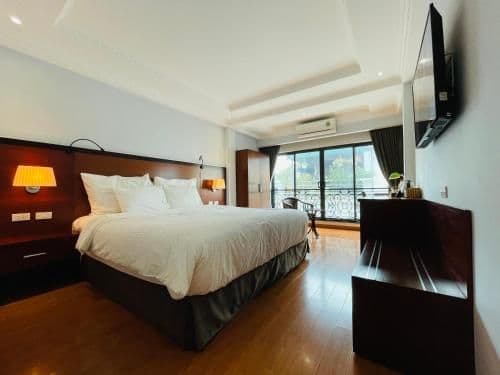 Junior Double Room
