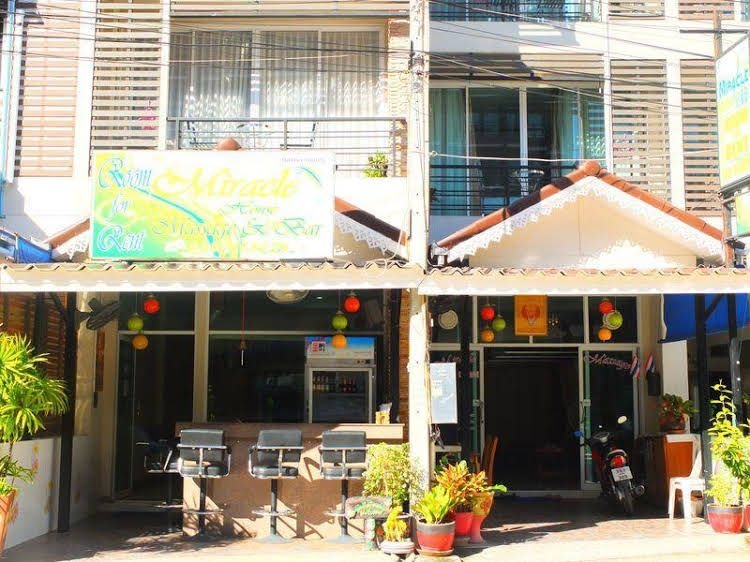 Miracle House4
