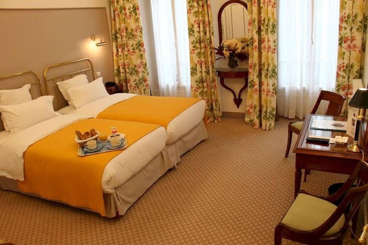 Hotel Camille Paris, Tapestry Collection by Hilton3