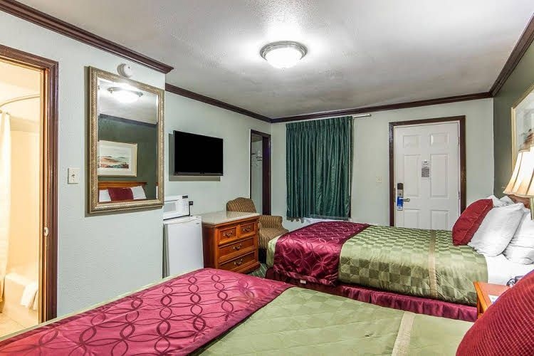 Budget Inn Express0