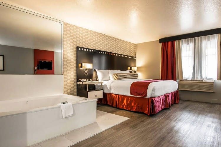 Clarion Inn Universal Studios Hollywood1