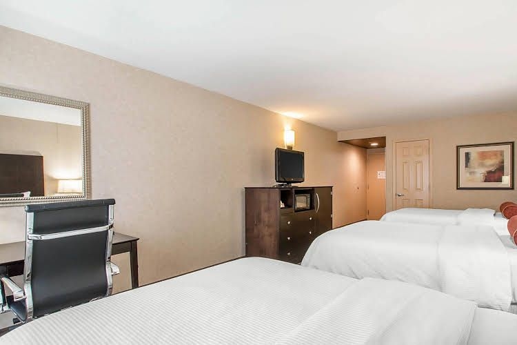 Clarion Inn Elmhurst - Oakbrook2
