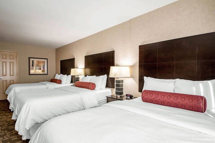 Clarion Inn Elmhurst - Oakbrook3