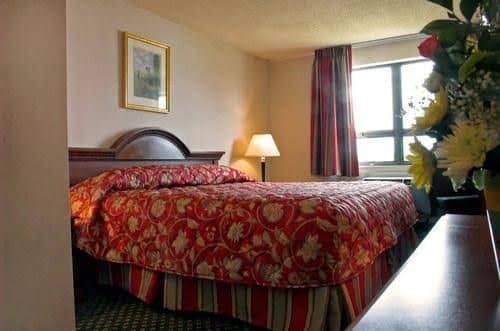 Clarion Inn Wakefield Clarion Inn Wakefield