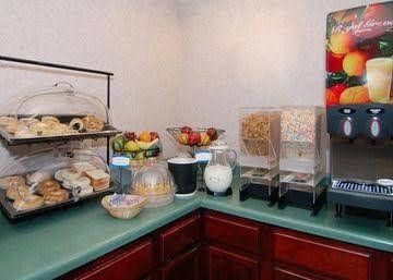 Baymont Inn and Suites Gallatin4