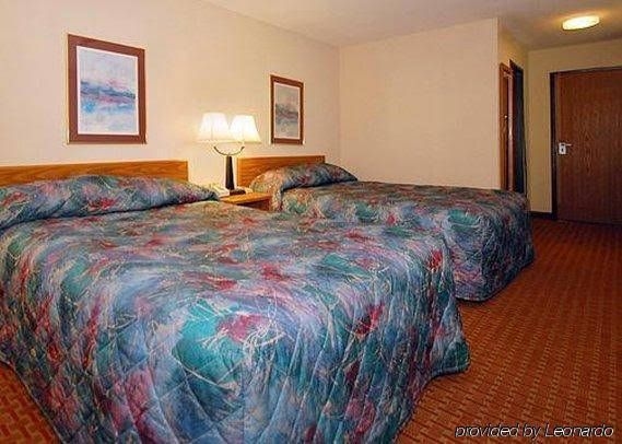Baymont Inn and Suites Wisconsin Dells3