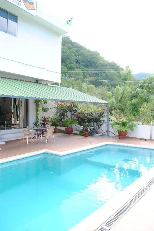 Taganga Oasis ApartaHotel0