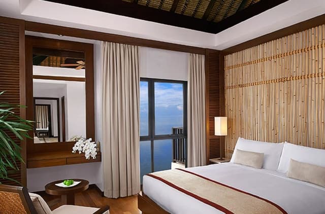 VILLA THREE BEDROOMS