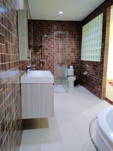 Suite with Spa Bath