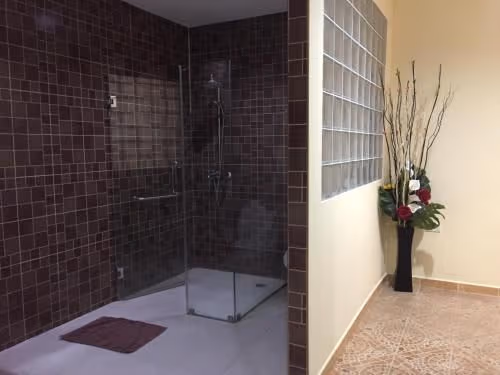 Suite with Spa Bath